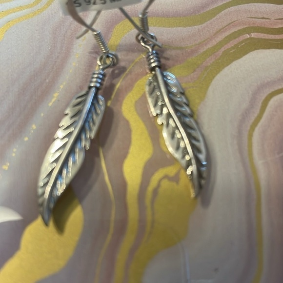 NWT Vintage Sterling Silver Feather Earrings - Picture 2 of 4